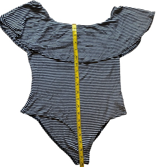 Design Lab Lord & Taylor Off the Shoulder Striped Bodysuit - Picture 3 of 4